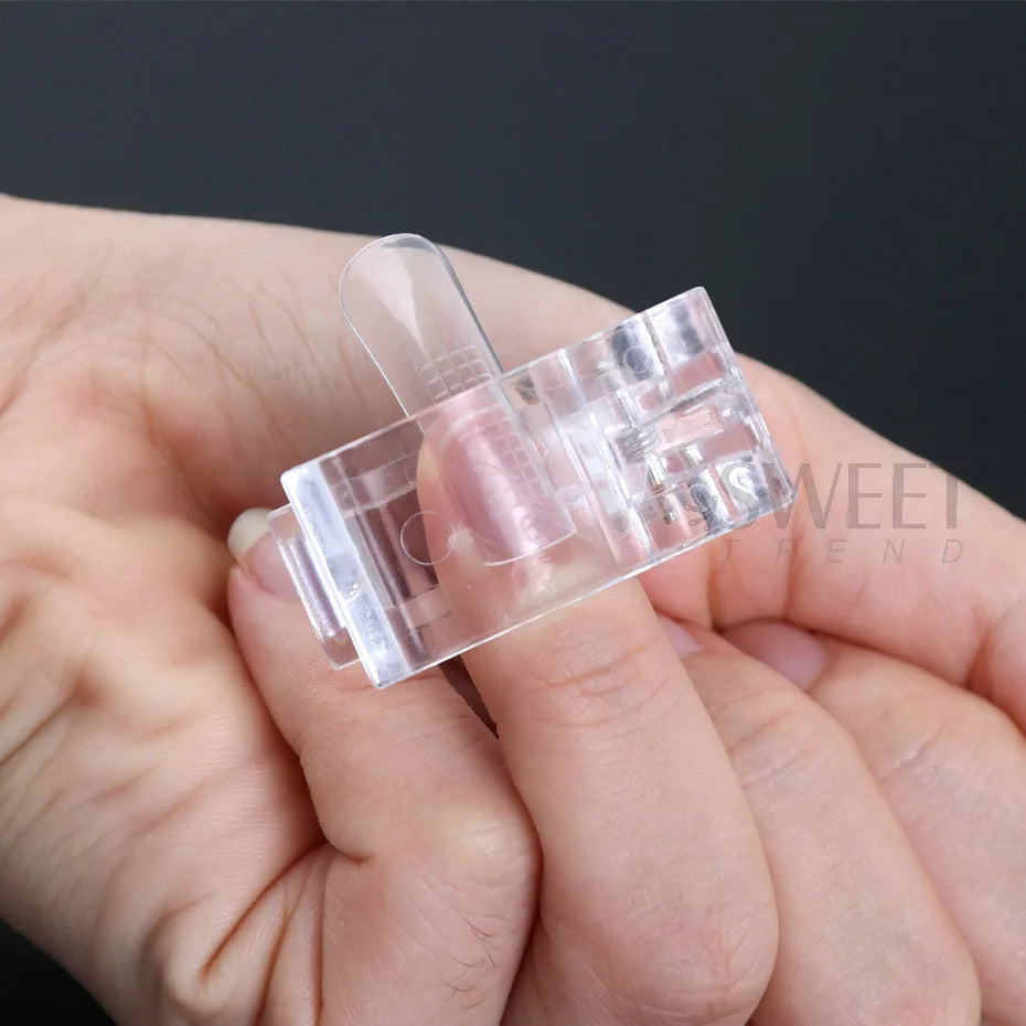Atelier de Beauté – Nude Acrylic Nail Kit
