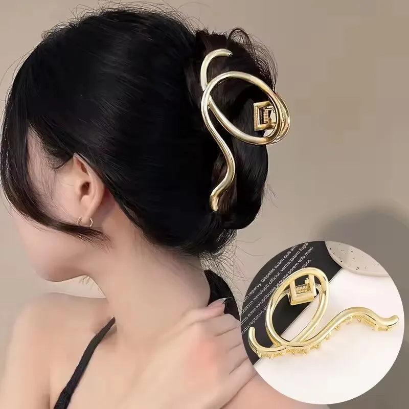 Mademoiselle Barrettes – Metal Edition