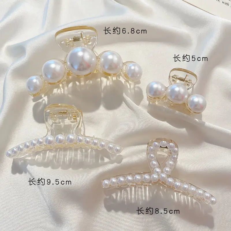 Simulated Pearl Hair Claws