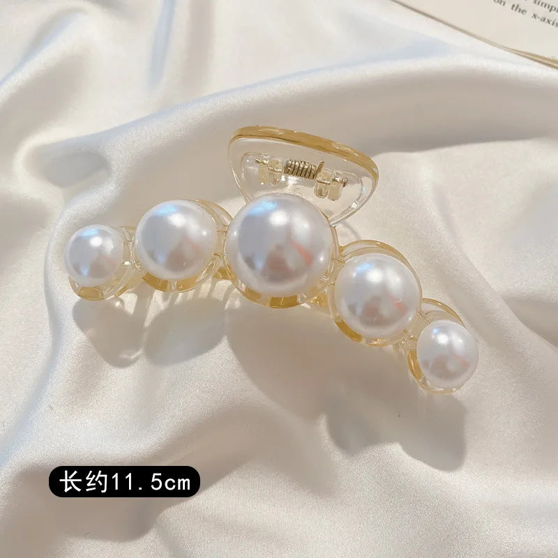 Simulated Pearl Hair Claws