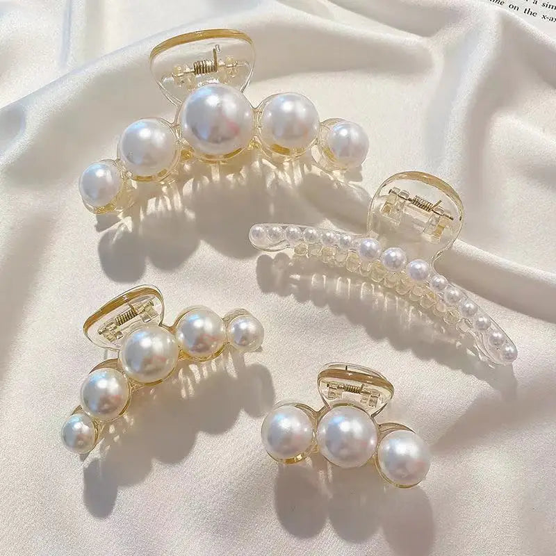 Simulated Pearl Hair Claws