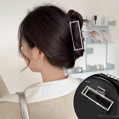 Mademoiselle Barrettes – Metal Edition