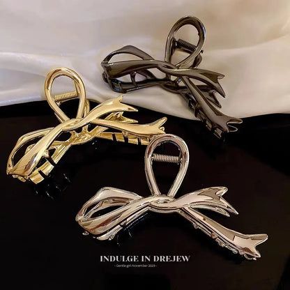 Mademoiselle Barrettes – Metal Edition