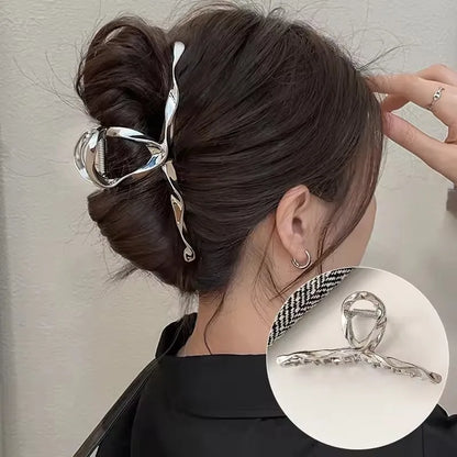 Mademoiselle Barrettes – Metal Edition