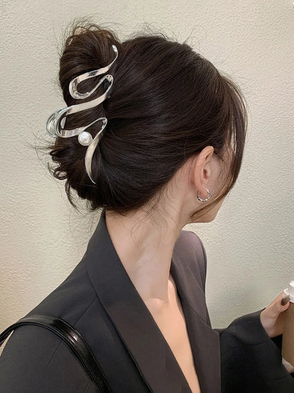 Mademoiselle Barrettes – Metal Edition