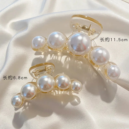 Simulated Pearl Hair Claws