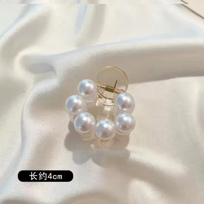 Simulated Pearl Hair Claws